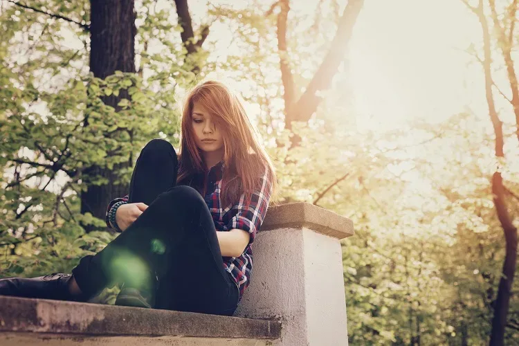 Signs Your Teen Needs Counseling